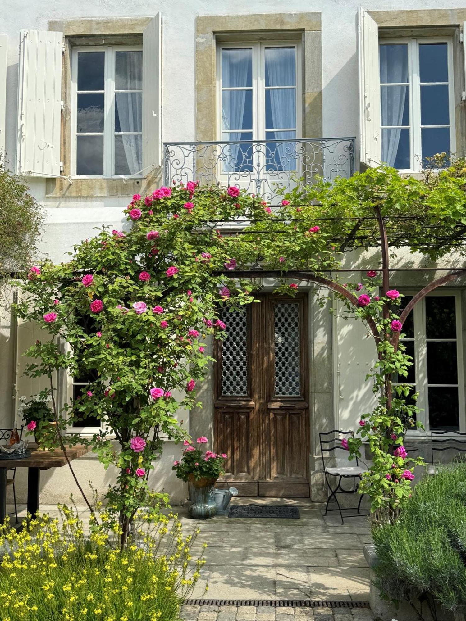 Verzeille德桑托斯庭院旅馆住宿加早餐旅馆 外观 照片